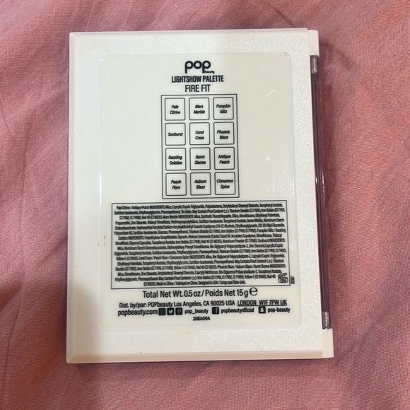 NEW Pop Beauty LightShow Eyeshadow Palette - Picture 2 of 3